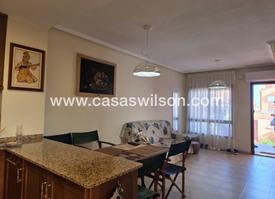 Sale - Bungalow - Torrevieja - Zona Los Frutales