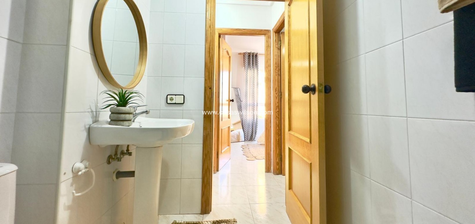 Sale - Apartment - Torrevieja - Playa del Cura