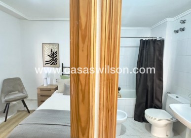 Sale - Apartment - Torrevieja - Playa del Cura