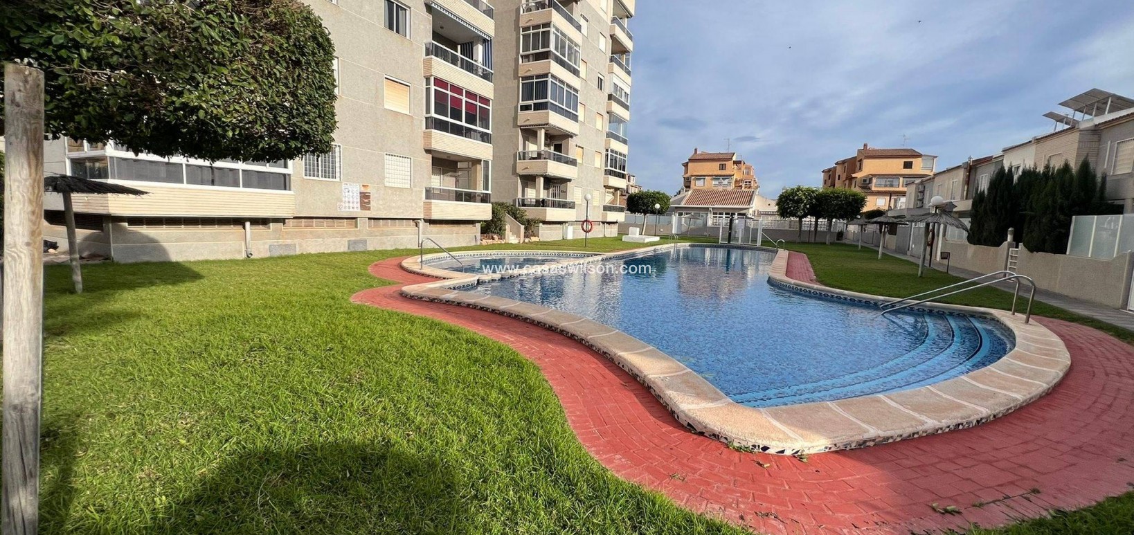 Sale - Apartment - Torrevieja - Aguas Nuevas