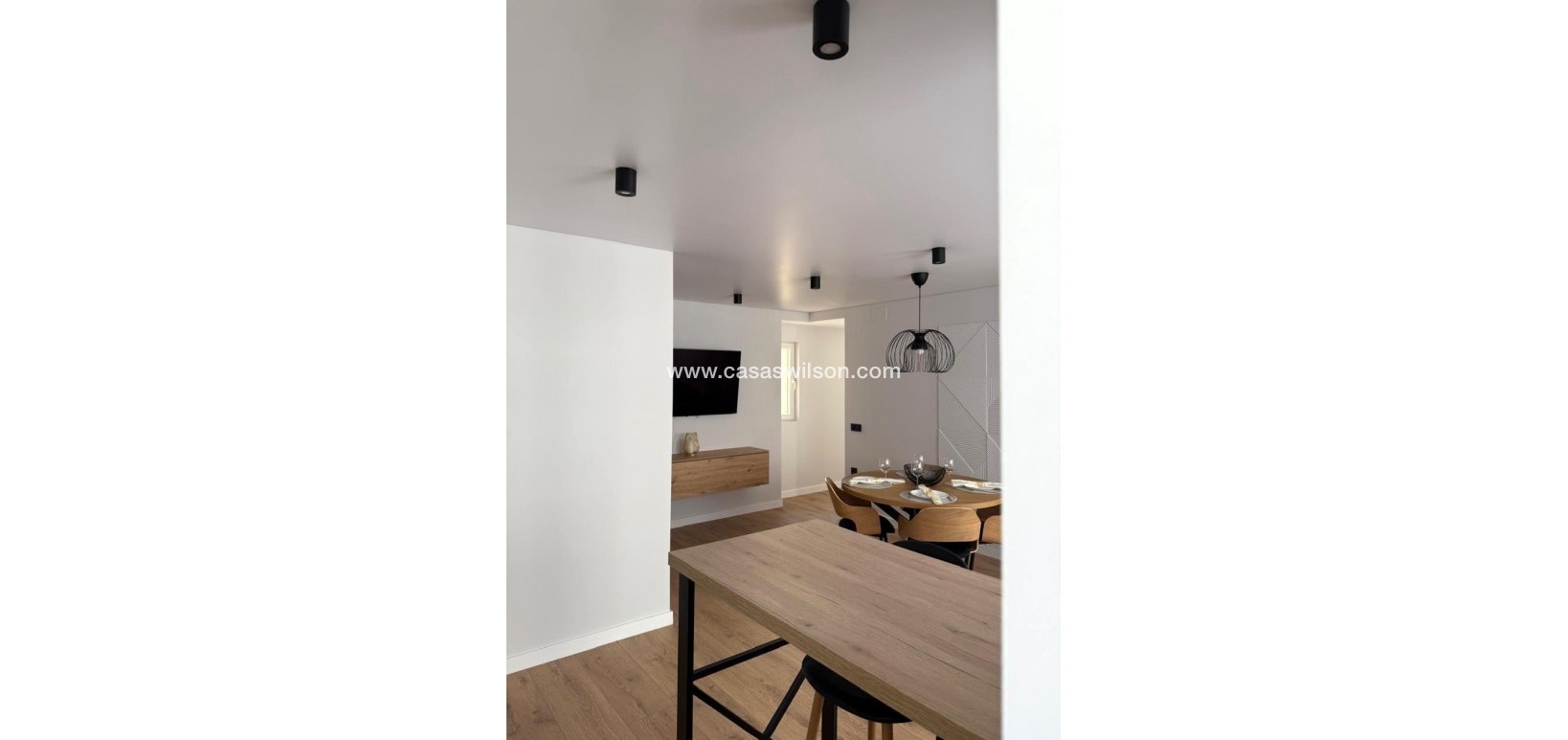 Sale - Apartment - Torrevieja - Paseo maritimo