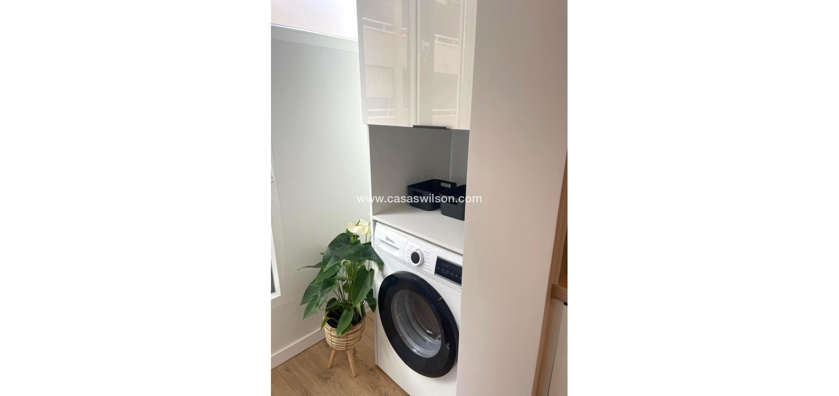 Sale - Apartment - Torrevieja - Paseo maritimo