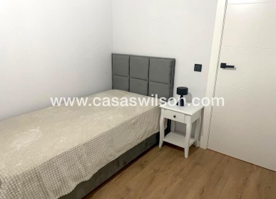 Sale - Apartment - Torrevieja - Paseo maritimo