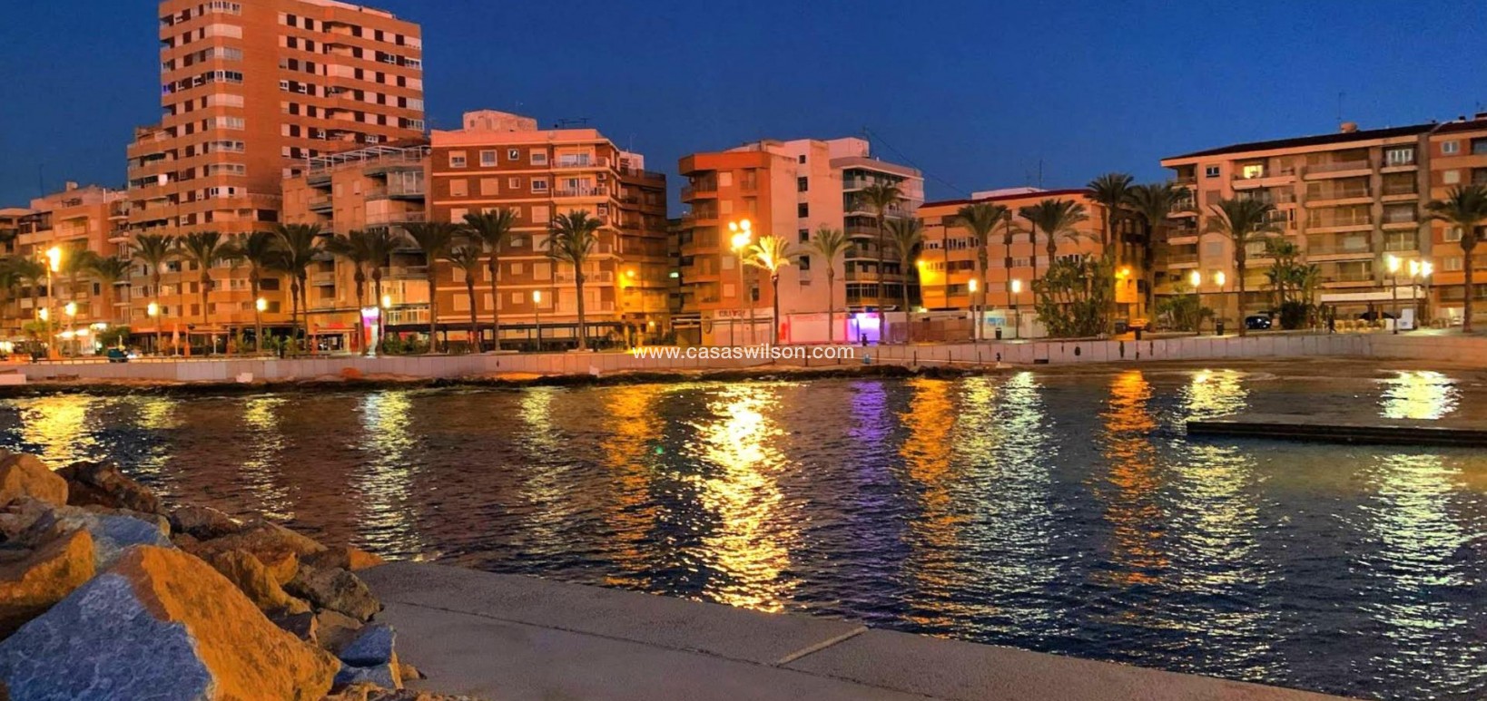 Sale - Apartment - Torrevieja - Paseo maritimo