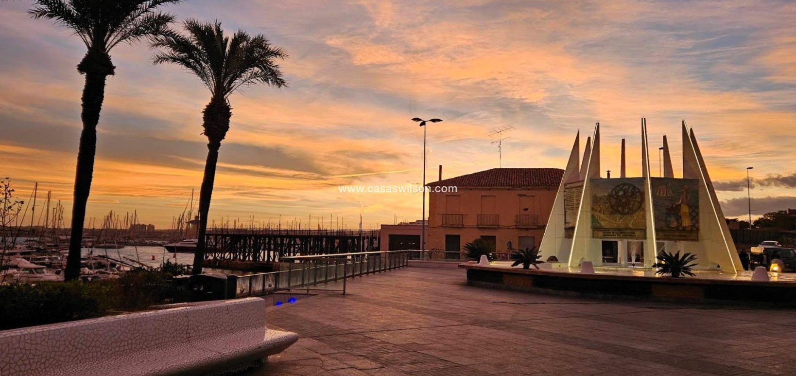 Sale - Apartment - Torrevieja - Paseo maritimo