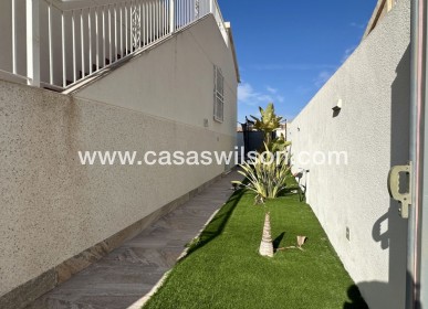 Sale - Villa - Orihuela Costa - Los Dolses