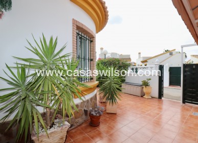 Sale - Villa - Guardamar del Segura - El Raso