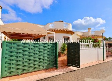 Sale - Villa - Guardamar del Segura - El Raso