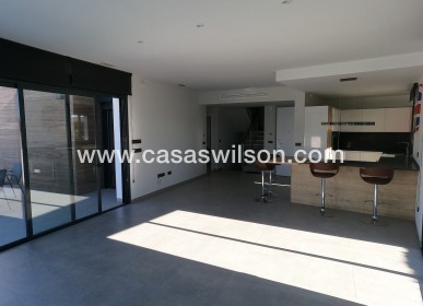 Sale - Villa - Algorfa - La Finca Golf