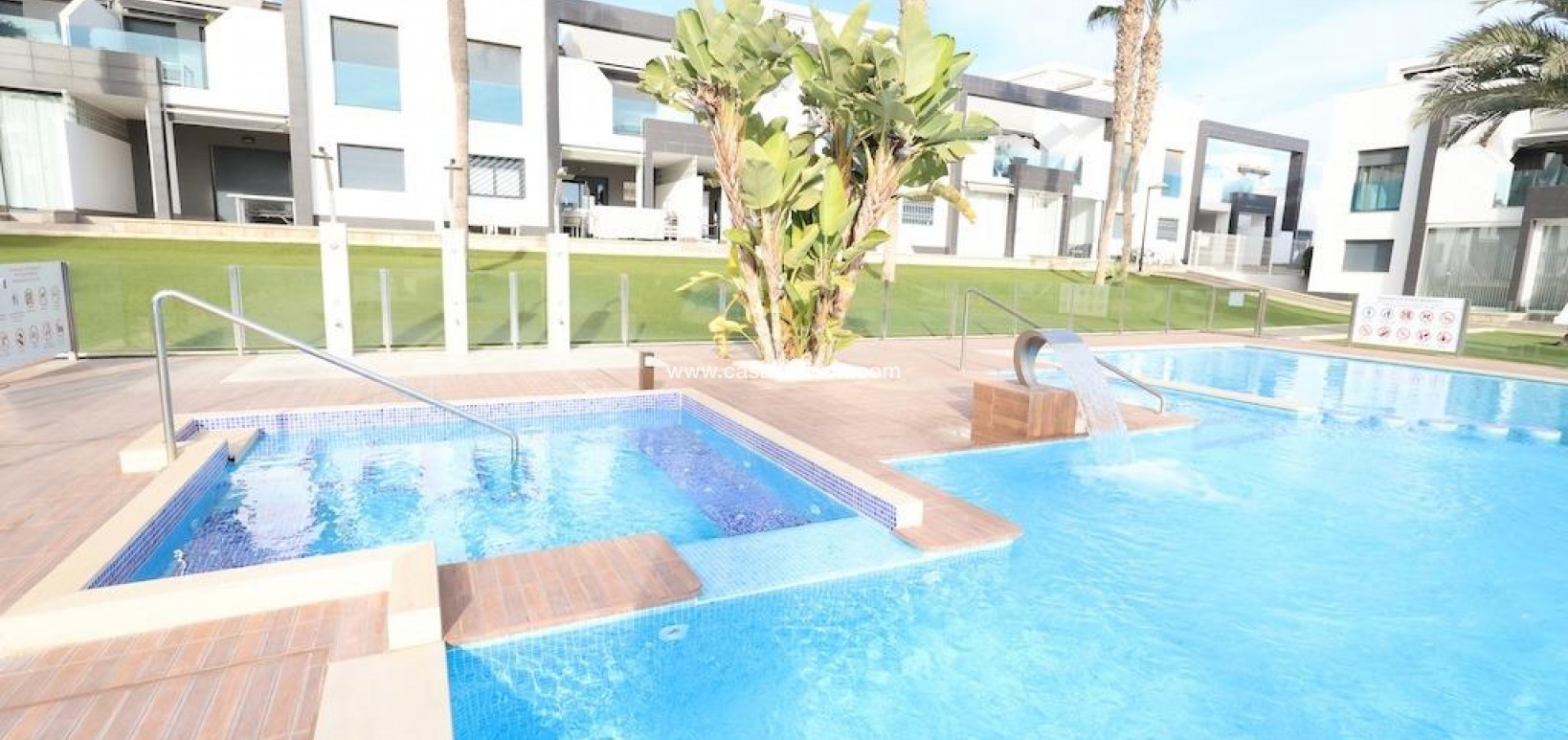 Sale - Bungalow - Orihuela Costa - Costa Blanca