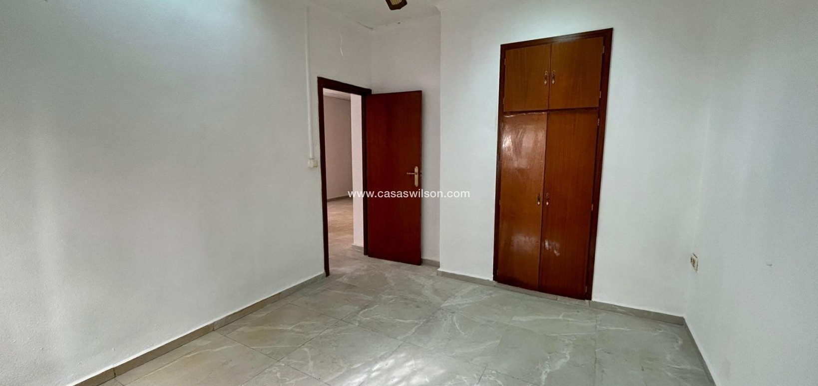 Sale - Apartment - Torrevieja - Centro