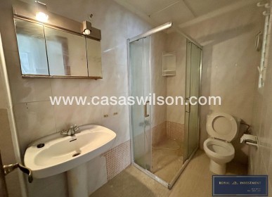 Sale - Apartment - Torrevieja - Centro