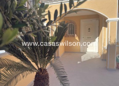 Sale - Townhouse - Torrevieja - Aguas Nuevas