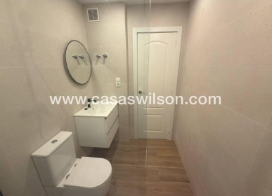 Sale - Townhouse - Torrevieja - Aguas Nuevas