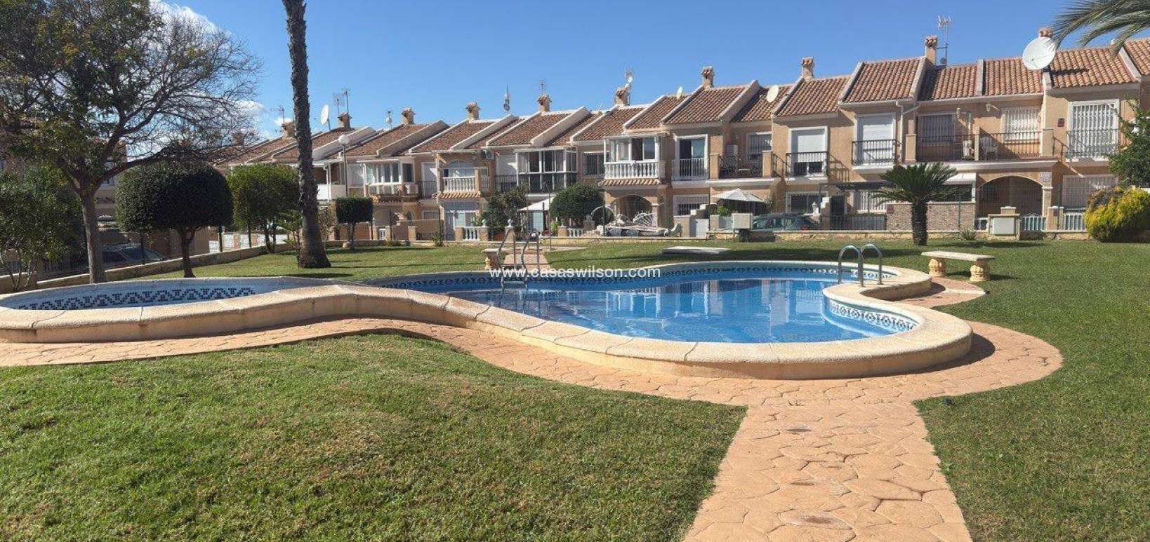 Sale - Townhouse - Torrevieja - Aguas Nuevas