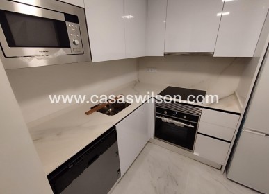 Sale - Townhouse - Torrevieja - Aguas Nuevas