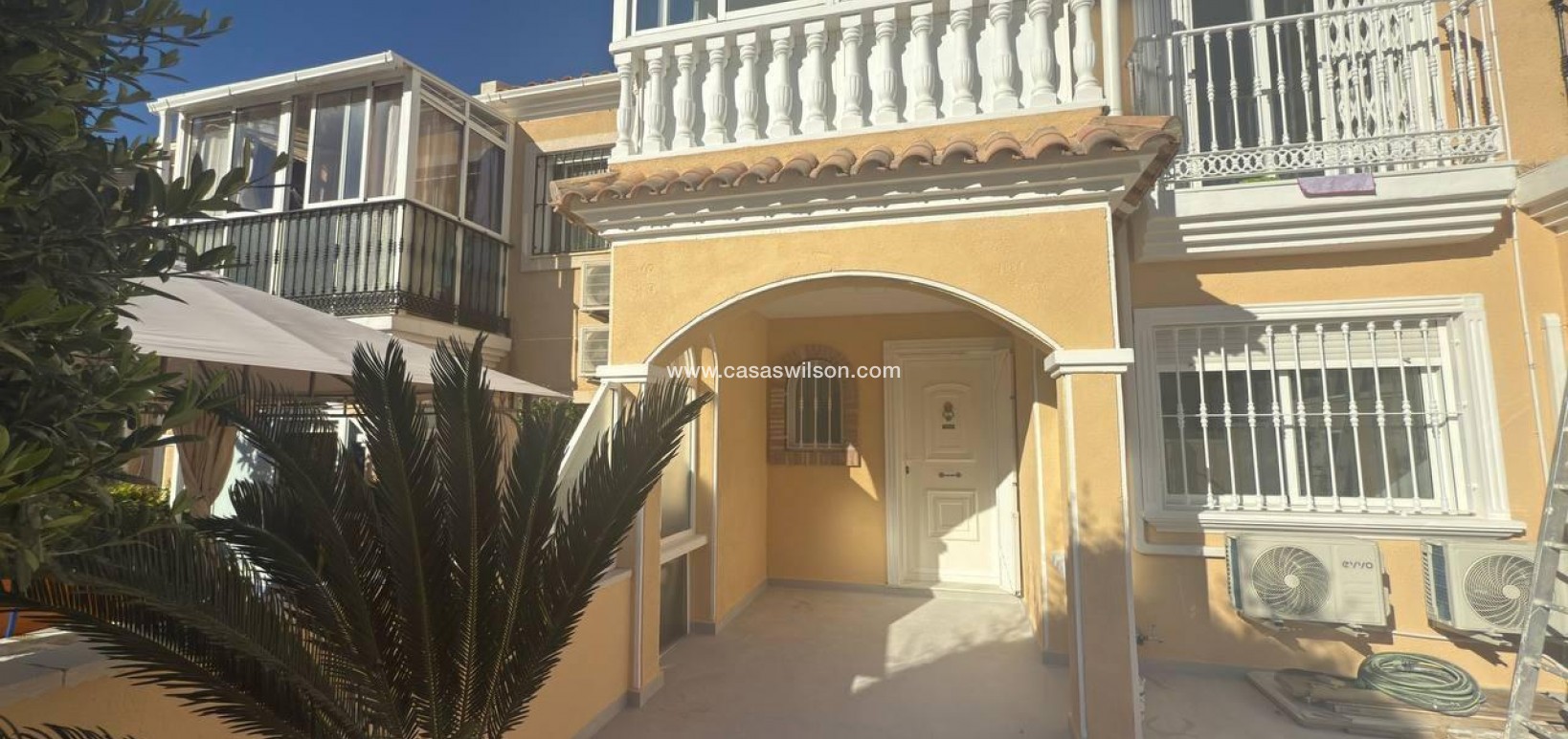 Sale - Townhouse - Torrevieja - Aguas Nuevas
