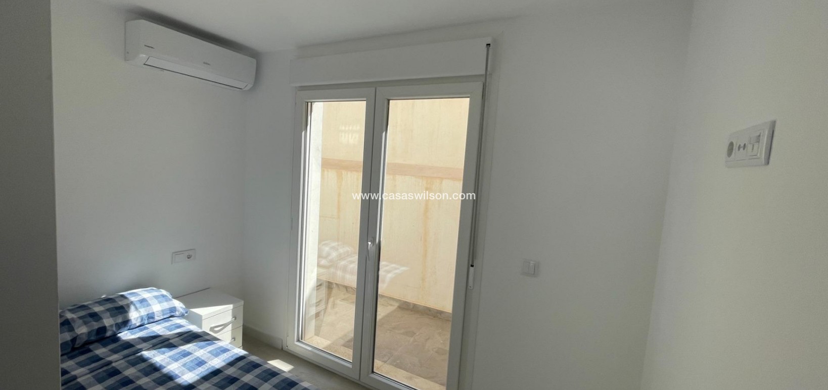 Sale - Bungalow - Orihuela Costa - La Regia