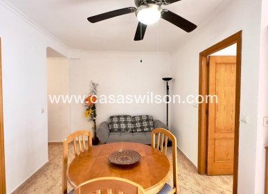 Sale - Apartment - Torrevieja - Centro