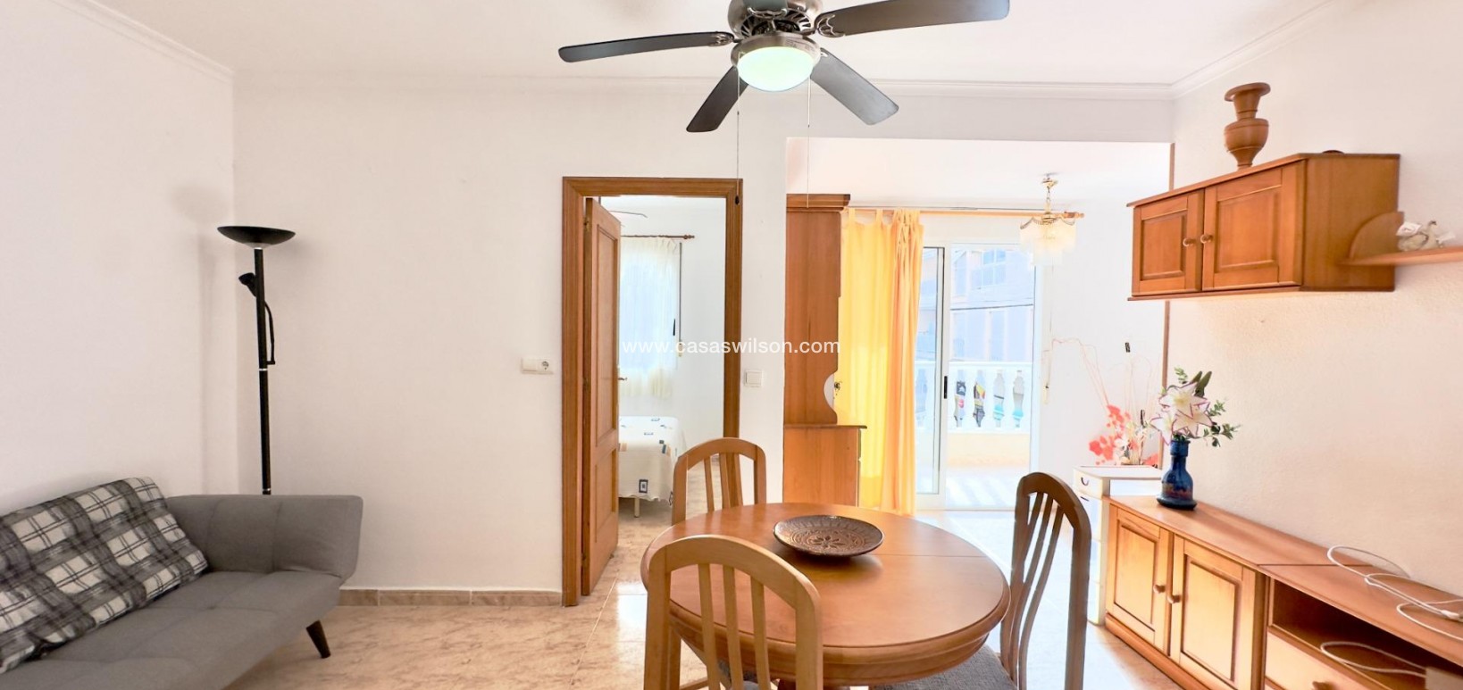 Sale - Apartment - Torrevieja - Centro