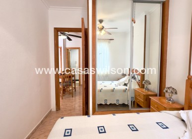 Sale - Apartment - Torrevieja - Centro