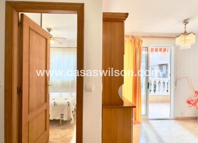 Sale - Apartment - Torrevieja - Centro