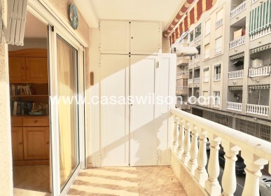 Sale - Apartment - Torrevieja - Centro