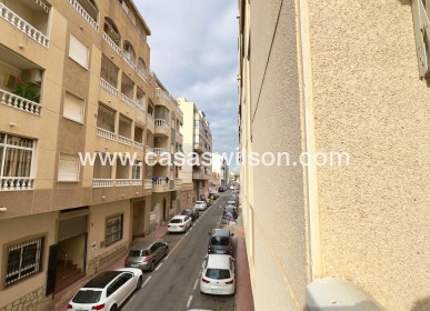 Sale - Apartment - Torrevieja - Centro