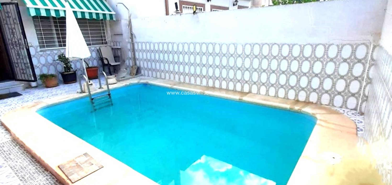 Sale - Bungalow - Torrevieja - Costa Blanca