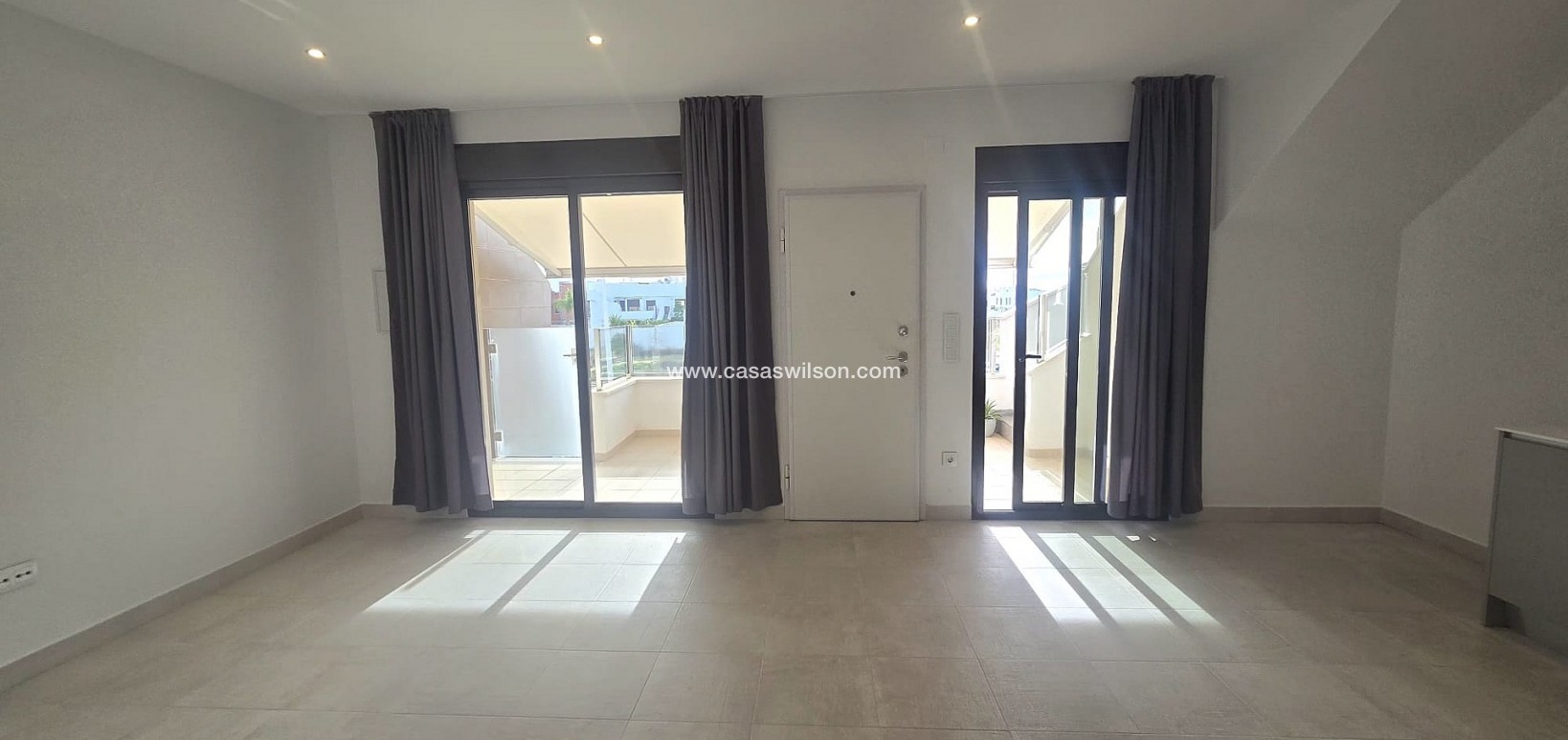 Sale - Apartment - Pilar de la Horadada - Costa Blanca