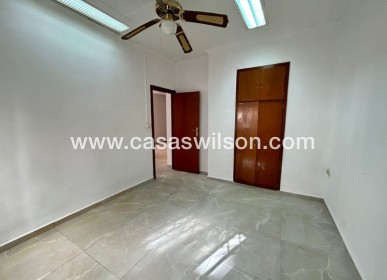 Sale - Appartement - Torrevieja - Costa Blanca