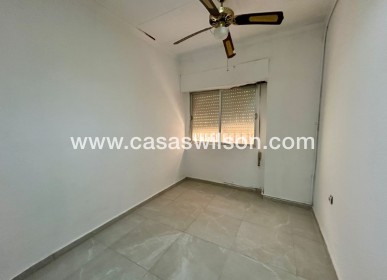 Sale - Appartement - Torrevieja - Costa Blanca