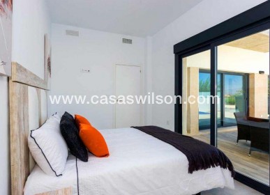 New Build - Townhouse - Daya Nueva - CENTRO