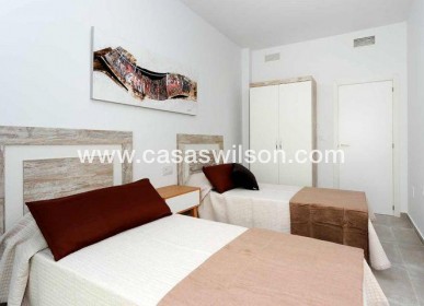 New Build - Townhouse - Daya Nueva - CENTRO