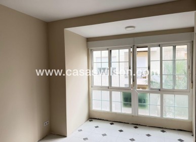 Sale - Apartment - Torrevieja - Centro