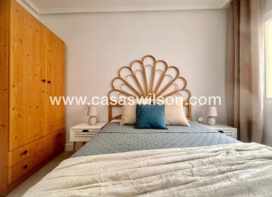 Sale - Apartment - Torrevieja - Centro
