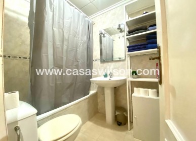 Sale - Apartment - Torrevieja - Estacion De Autobuses