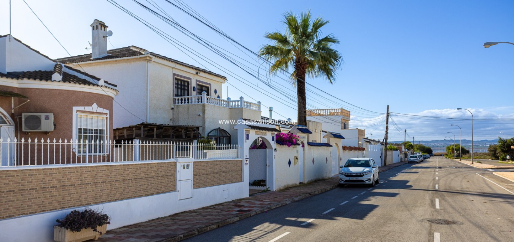 Sale - Villa - Torrevieja - Urbanización San Luis