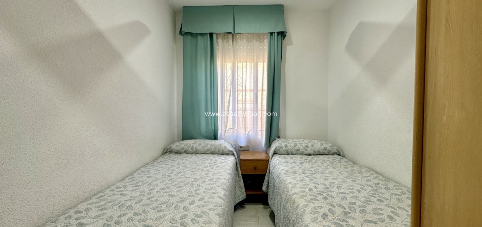 Sale - Bungalow - Orihuela Costa - Costa Blanca