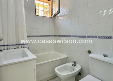 Sale - Bungalow - Orihuela Costa - Costa Blanca