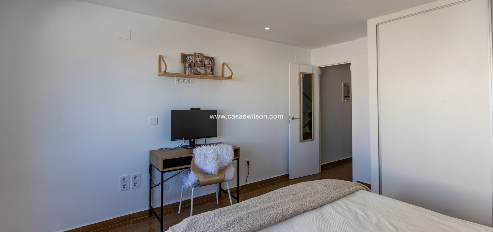 Sale - Townhouse - Torrevieja - Costa Blanca