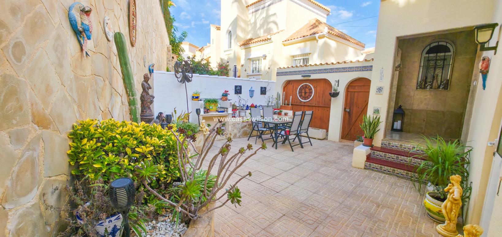 Sale - Villa - Villamartin - Costa Blanca