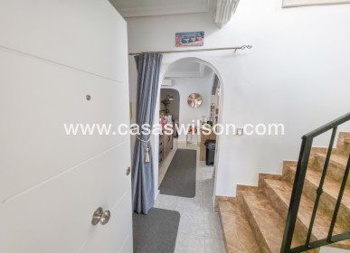 Sale - Villa - Villamartin - Costa Blanca