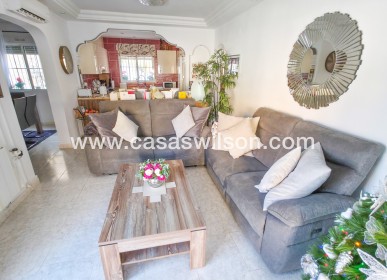 Sale - Villa - Villamartin - Costa Blanca