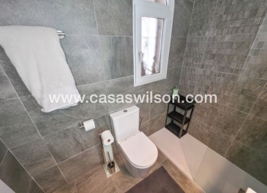 Sale - Villa - Villamartin - Costa Blanca