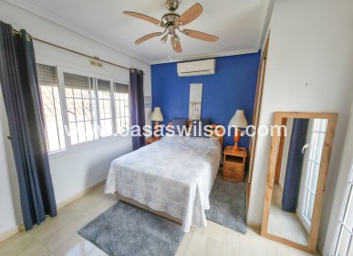 Sale - Villa - Villamartin - Costa Blanca