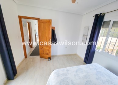 Sale - Villa - Villamartin - Costa Blanca