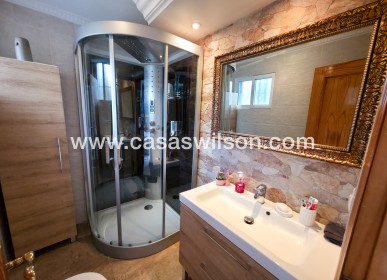 Sale - Villa - Villamartin - Costa Blanca