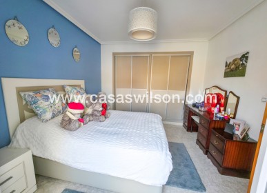 Sale - Villa - Villamartin - Costa Blanca