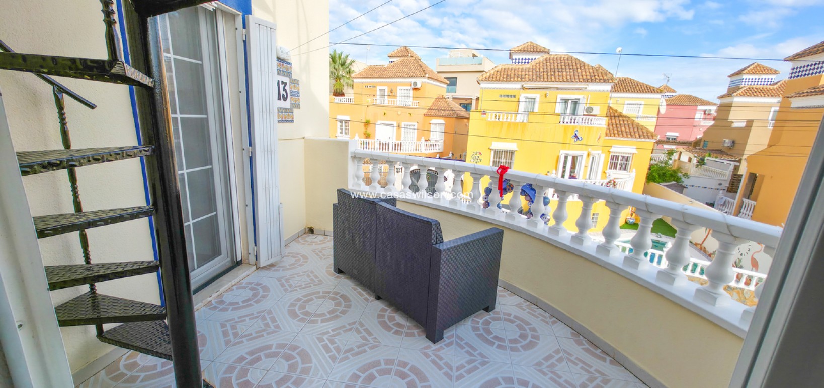 Sale - Villa - Villamartin - Costa Blanca